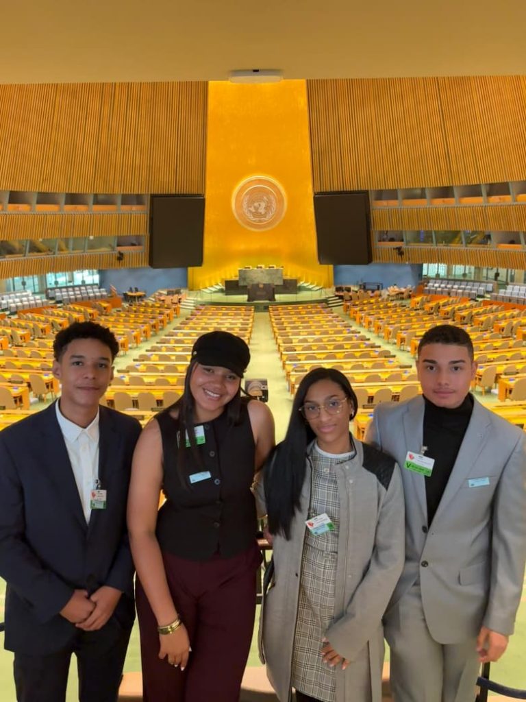 Estudiantes de Fe y Alegría visitan Harvard